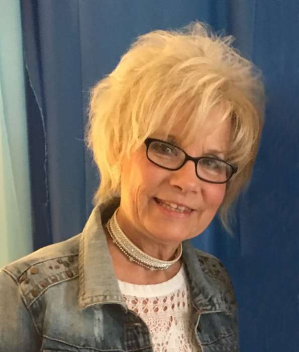 Earlene Weiss